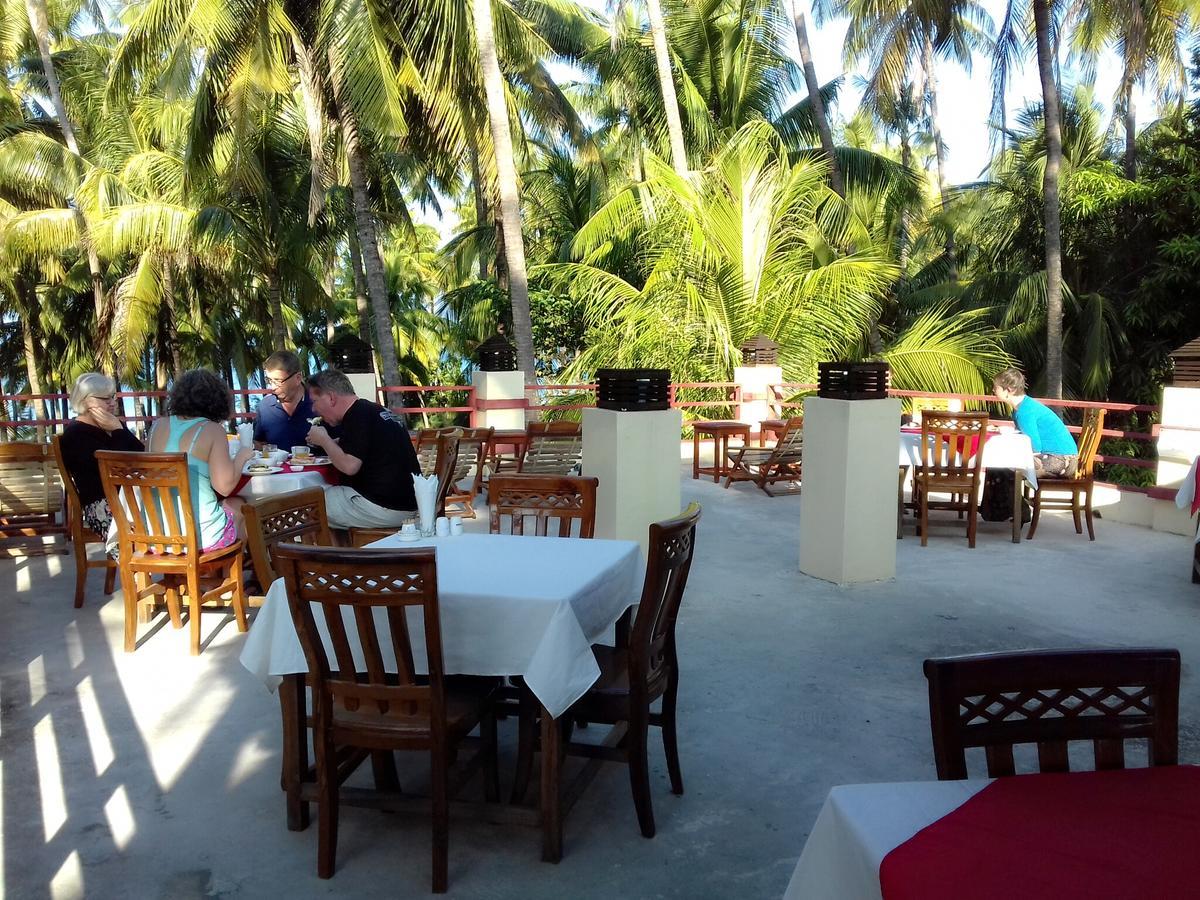 Kyaw Myanmar Hotel Gyeiktaw Exteriör bild